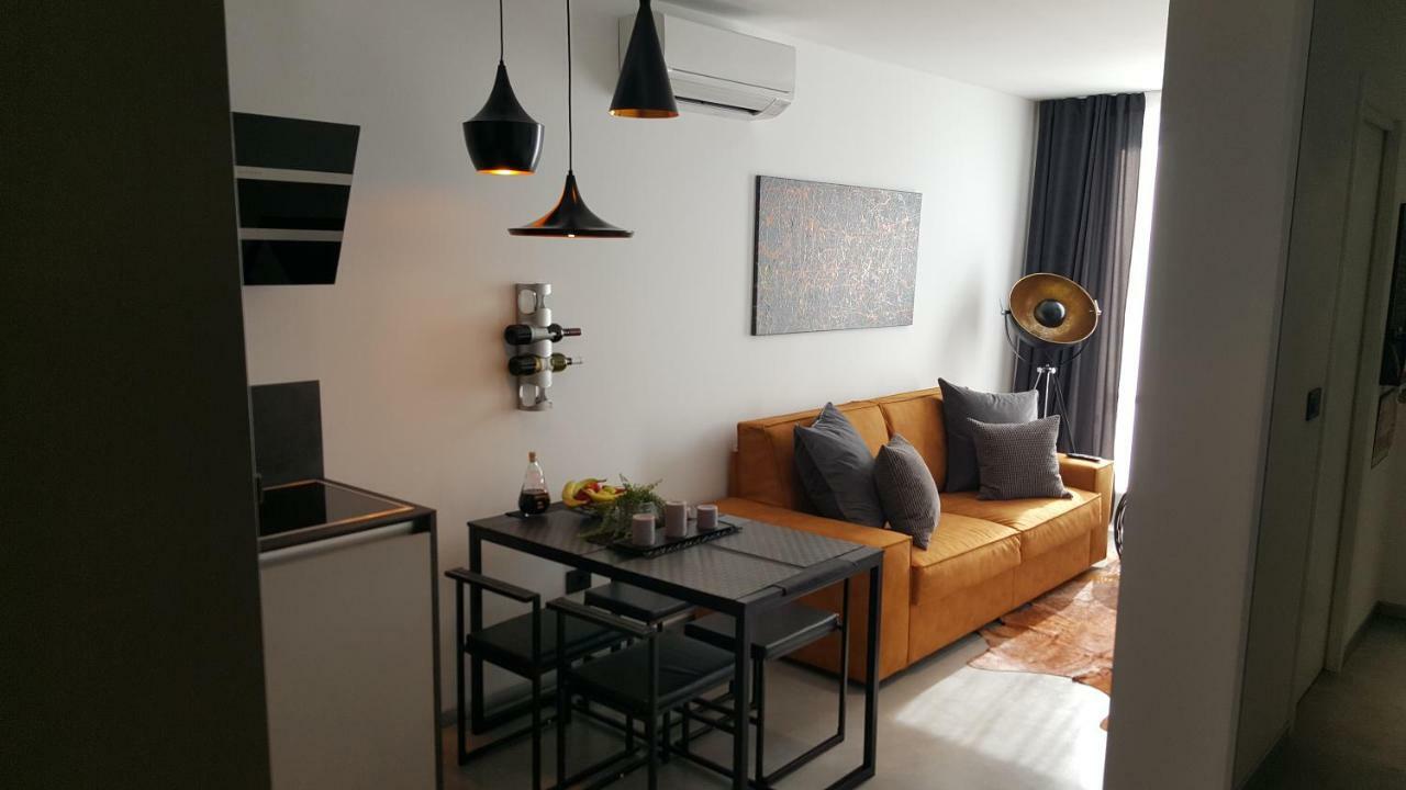 Apartman Vip, With Free Garage Parking Pula Exterior foto