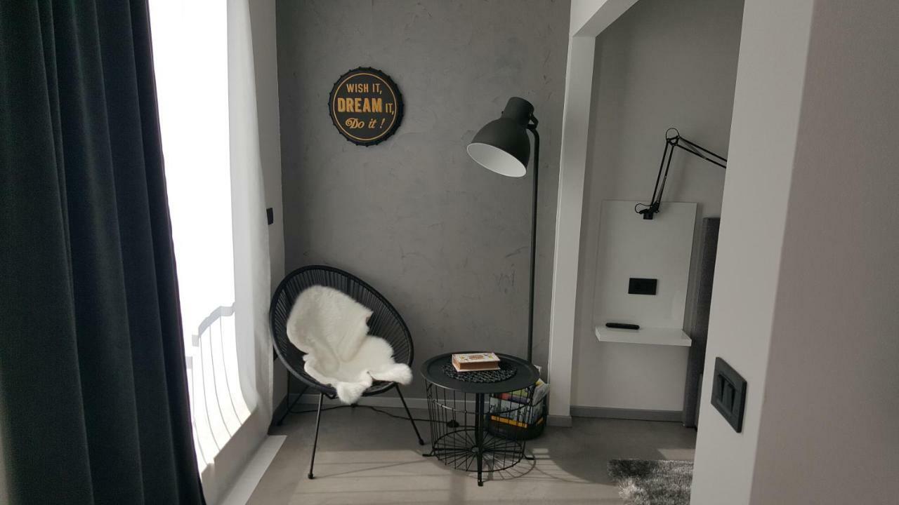 Apartman Vip, With Free Garage Parking Pula Exterior foto