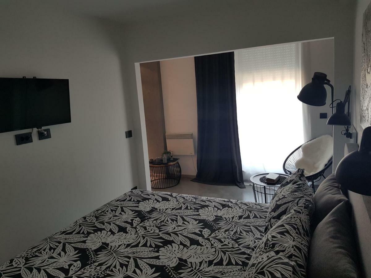 Apartman Vip, With Free Garage Parking Pula Exterior foto